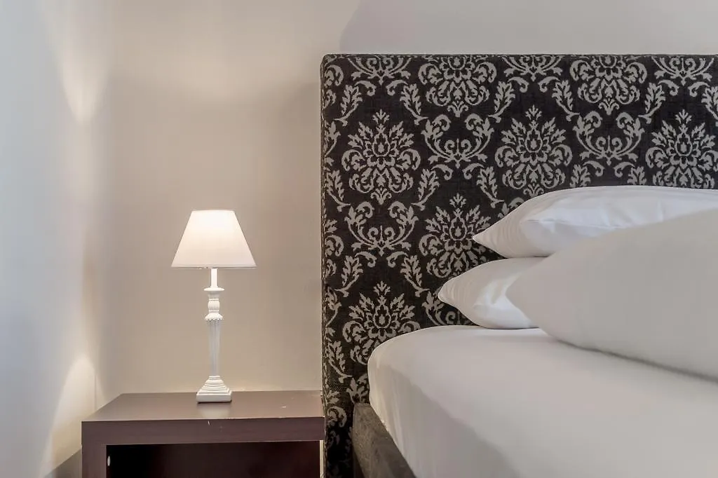 Altstadthotel Wolf-Dietrich Salzburg 4*,